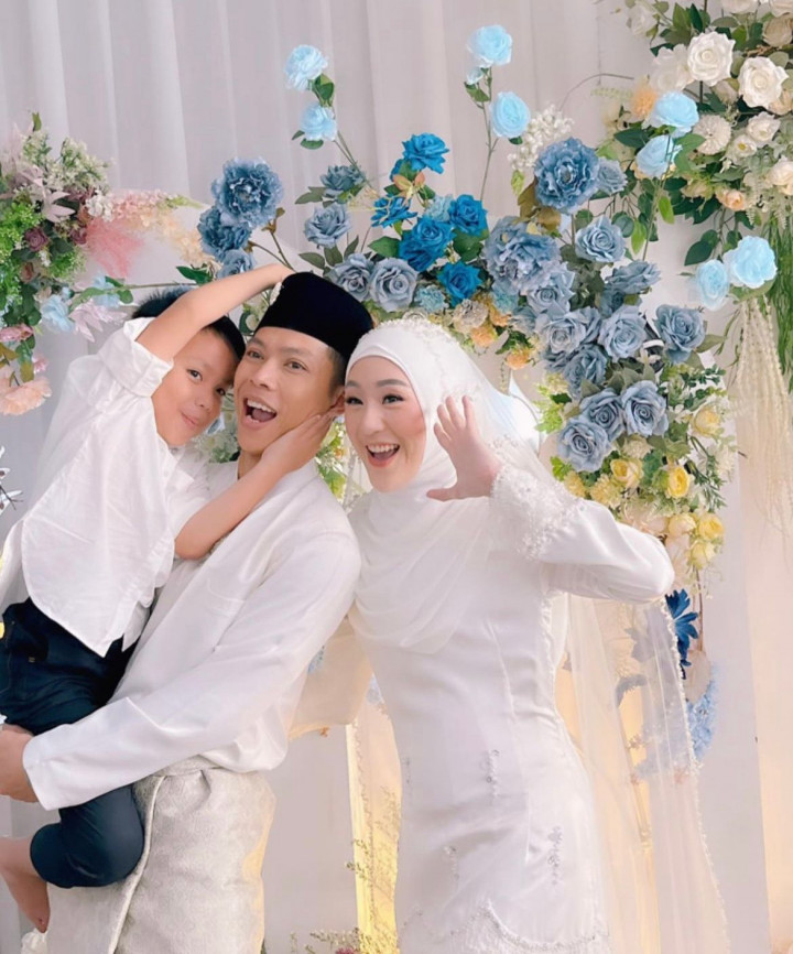 Selamat! Larissa Chou dan Ikram Rosadi Resmi Menikah