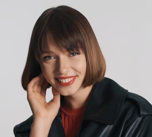 Gaya rambut bob terbalik atau lebih dikenal dengan bob nungging. (Foto: Ilustrasi. Dok. Freepik.com)