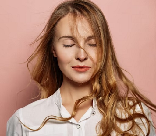 Tips 'Kontur Rambut' yang Tepat dan Sesuai dengan Bentuk Wajahmu