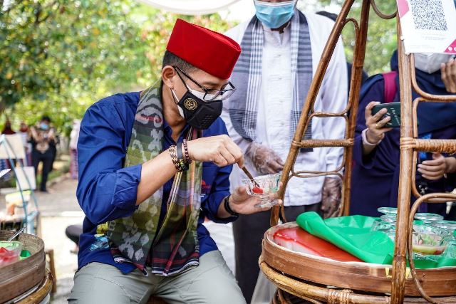 Menparekraf mengatakan kuliner Betawi memiliki cita rasa otentik dan unik yang diturunkan dari generasi ke generasi. (Foto: Dok. Birkom Kemenparekraf)