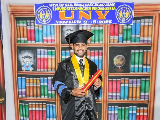 Cerita Yabes Roni, Pemain Bali United Semangat Kuliah hingga Lulus Program Magister UNY