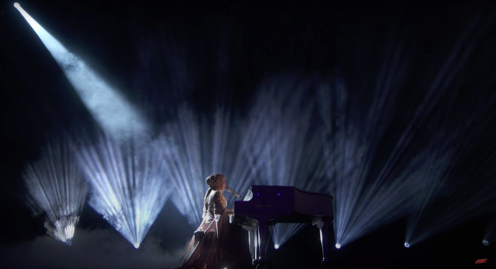 Lirik Lagu U2 - <i>I Still Haven’t Found What I’m Looking For</i>, Lagu yang Dibawakan Putri Ariani di AGT 2023