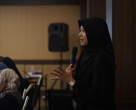 Inspiratif, Anak Petani Gunung Lawu Kuliah S1-S3 di UGM Full Beasiswa