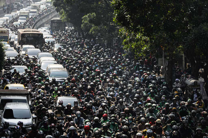 Potret Kemacetan Imbas Penutupan Jalan saat KTT ASEAN