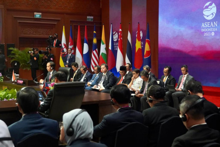 Butuh Dana Miliaran Dolar, Jokowi Ajak Jepang Tambah Pendanaan Infrastruktur di ASEAN