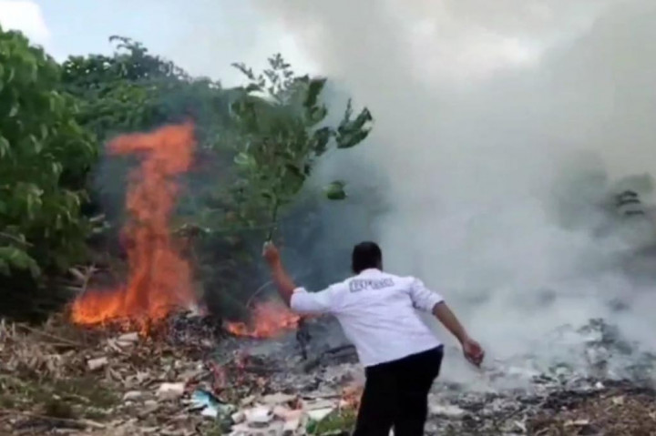 Lahan di Kompleks Perkantoran Gubernur Sulbar Terbakar, Diduga Akibat Bakar Sampah