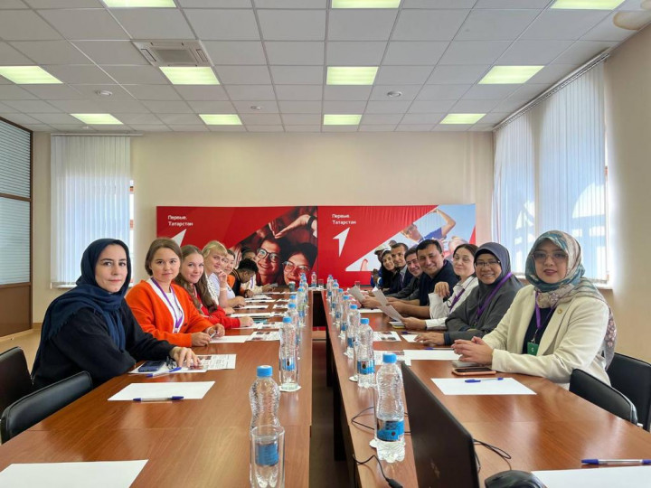 Indonesia Kirim Siswa dan Santri ke Friends International Youth Camp di Rusia