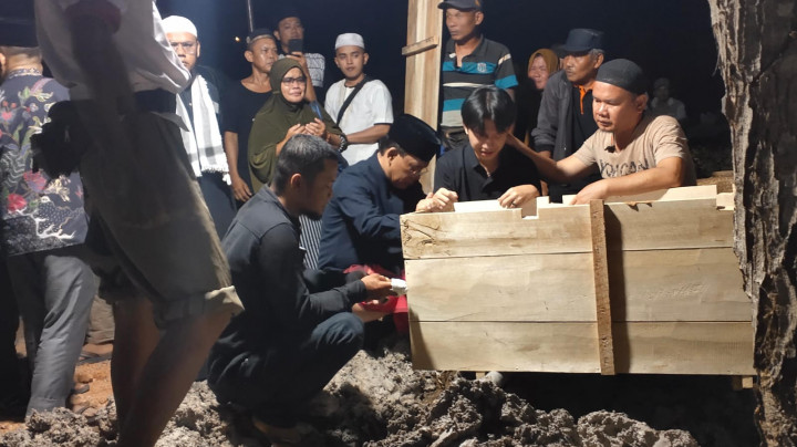 Bupati Muratara Serahkan Kasus Pembunuhan Adiknya Kepada Polisi