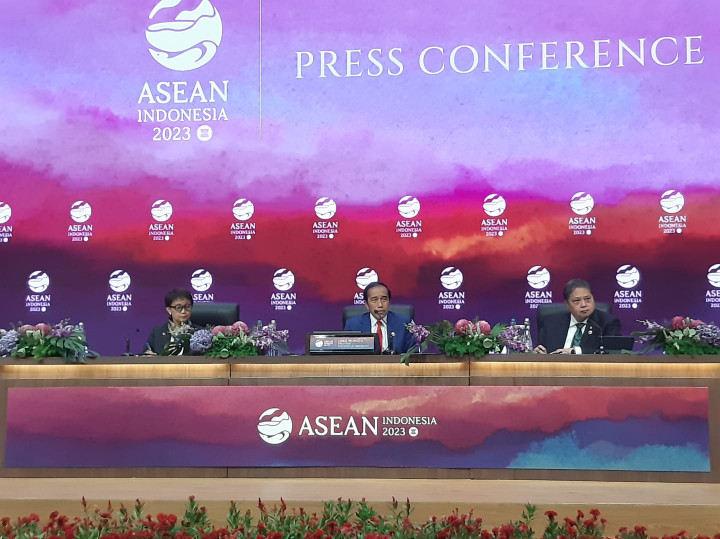 Jokowi: Kita Akan Berjuang, Tapi ASEAN Tak Akan Tersandera Isu Myanmar