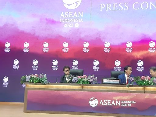 Di Tengah Perbedaan Tajam, Dokumen Deklarasi EAS Akhirnya Bisa 'Dibungkus'