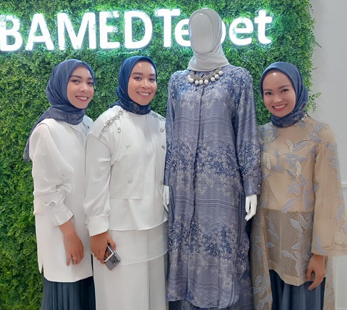 Ki-ka: Afina Candarini, Istafiana Candarini dan Dr. Ratu Abigail. (Foto: Dok. Instagram/@kamiidea)