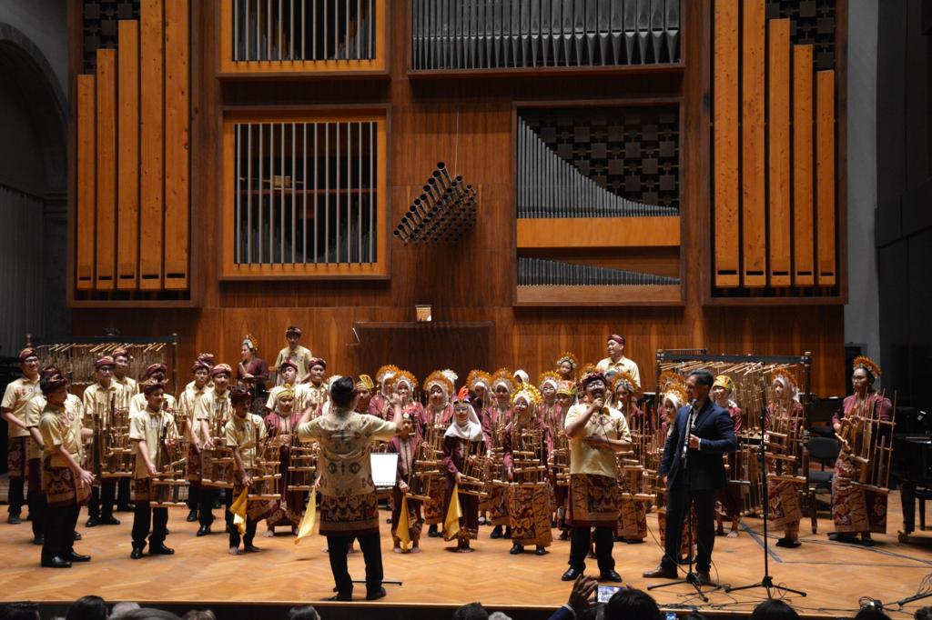 Kelompok angklung Gita Swara Nassa di Italia. Foto: KBRI Roma