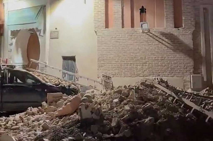 Gempa Sebabkan Menara Masjid di Maroko Roboh
