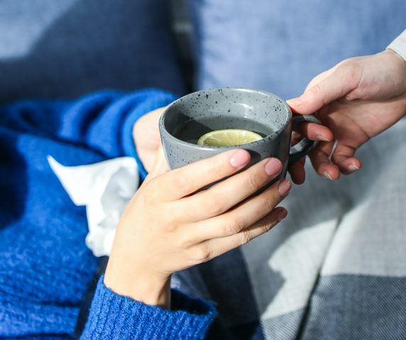 9 Makanan Terbaik untuk Dikonsumsi Saat Batuk Pilek Menyerang