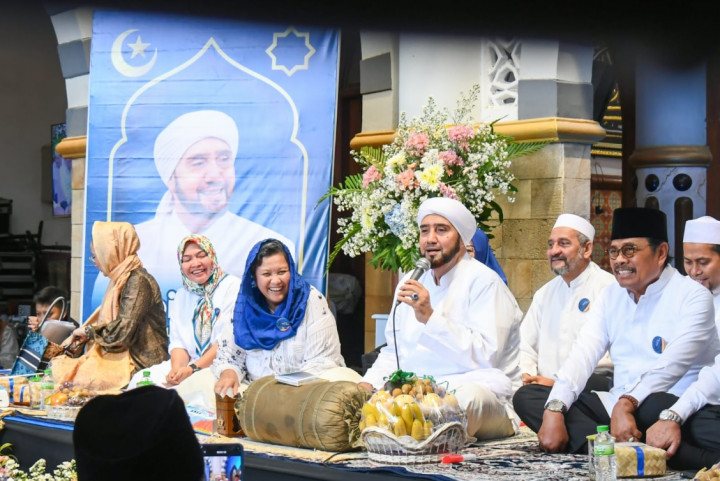 Habib Syech Berpesan Calon Pemimpin Harus Beradab dan Berakhlak Mulia
