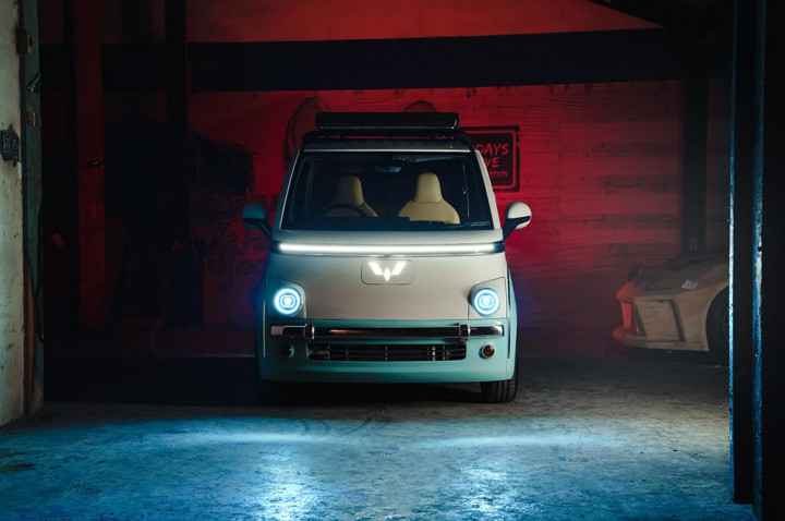 Ketika Wuling Air ev Dimodif Retro Futuristic, Mau?