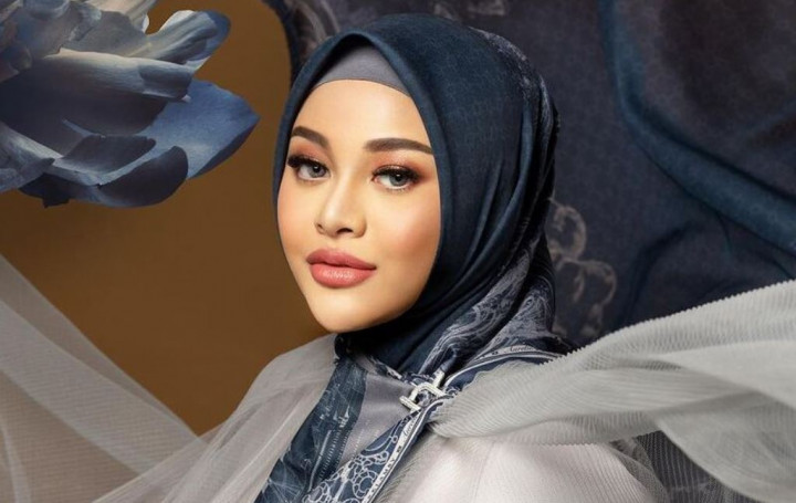 Bikin Gempar Streaming di Shopee Live! Aurel Hermansyah Sukses Jual Lebih dari 16 Ribu Produk di Puncak Kampanye Shopee 9.9