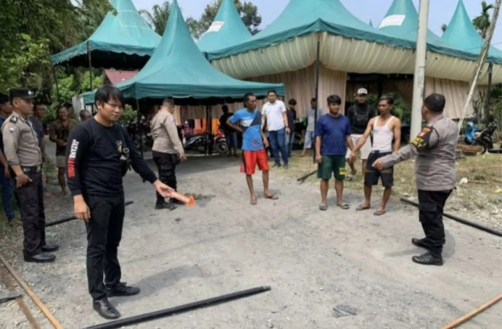 4 Orang di Rokan Hilir Tewas Tersengat Listrik Saat Pindahkan Tenda Akikah