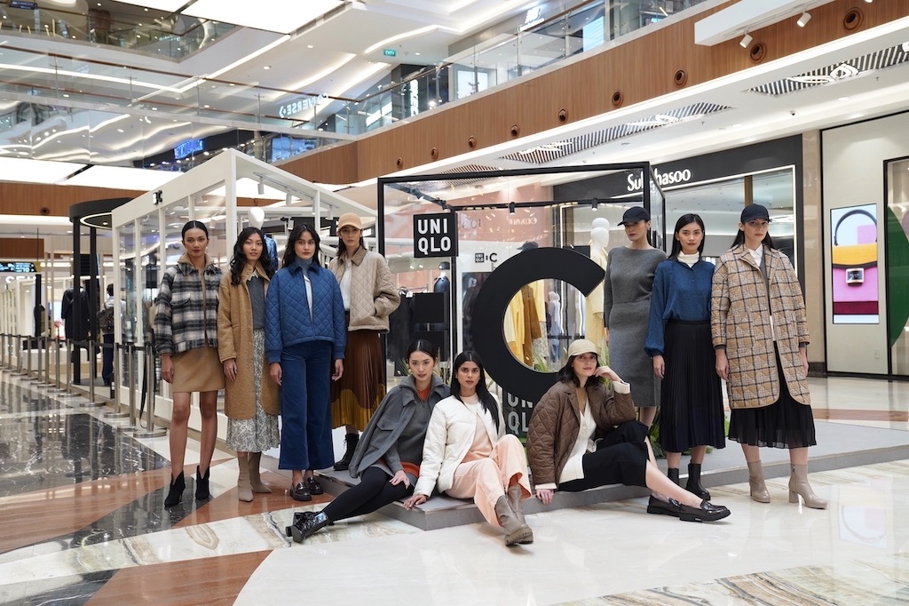 Pakaian ready to wear yang fungsional ini merupakan potongan timeless yang menciptakan kesan chic dan elegan saat dipakai. Dok. Uniqlo
