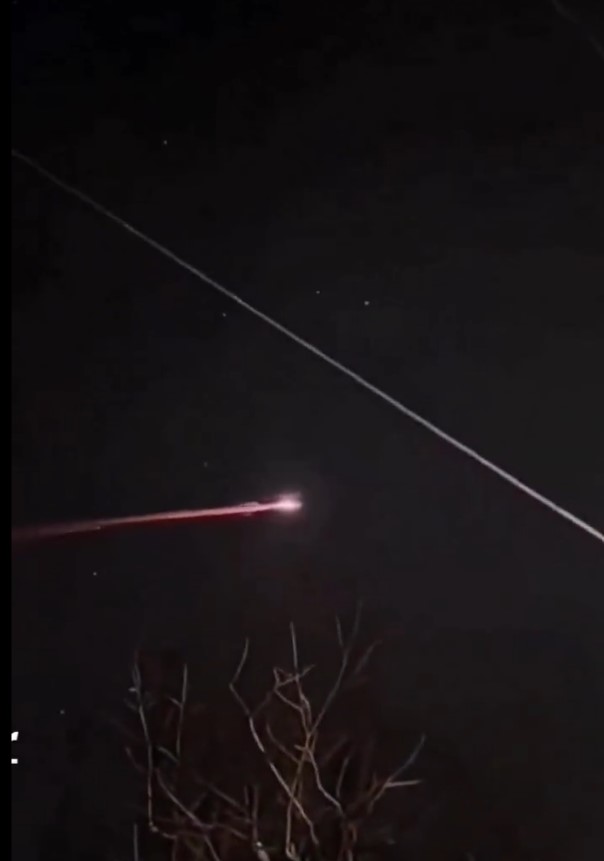 BRIN Benarkan Benda Langit yang Melintas di Pulau Jawa adalah Meteor