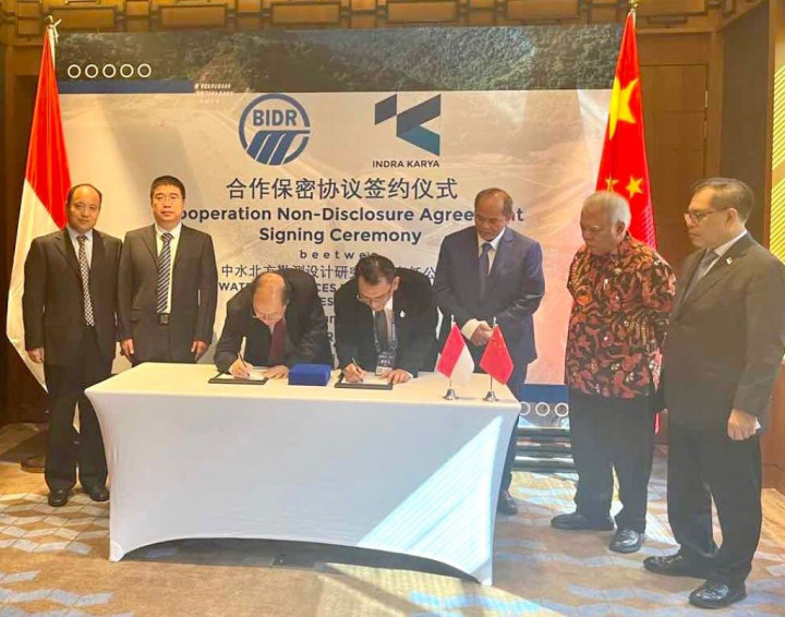 Manfaatkan Sumber Daya Air untuk EBT, BUMN Ini Gandeng Perusahaan Tiongkok