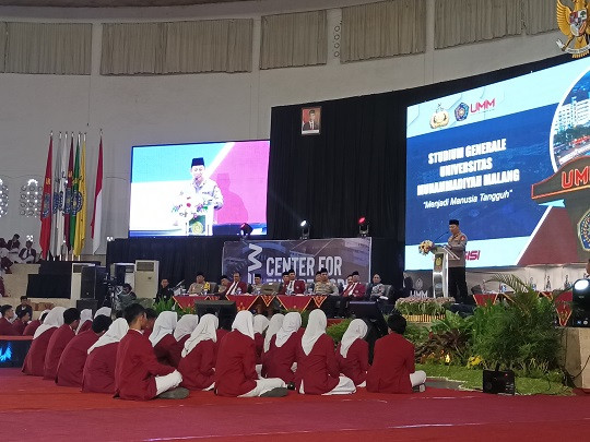 Pesan Kapolri di Pesmaba UMM: Mahasiswa Harus Punya Kompetensi dan Asah Potensi Diri