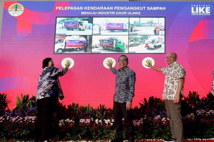 Mensesneg: Festival LIKE Selamatkan Lingkungan dan Sejahterakan Petani