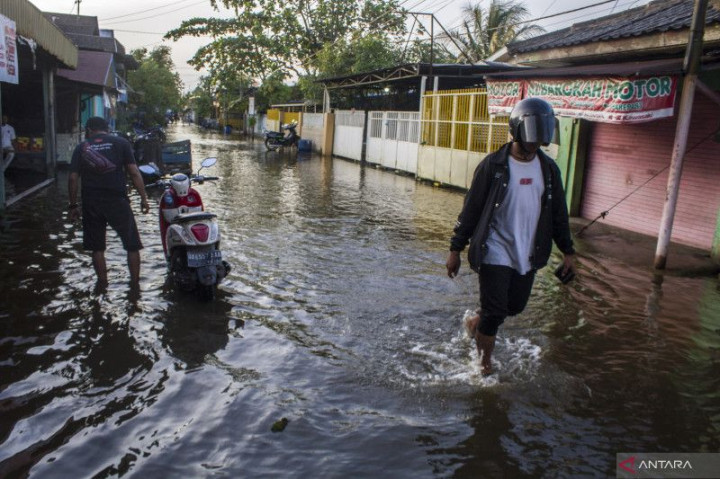 Pesisir Kalsel Diperkirakan Diterjang Rob Beberapa Hari ke Depan