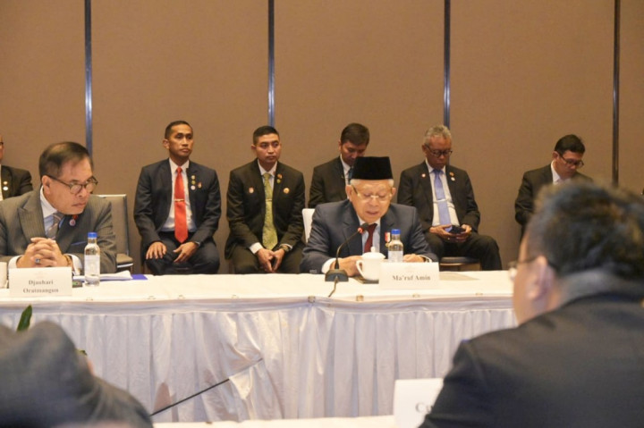 Wapres Ma'ruf Bertemu PM Tiongkok, Tekankan Penguatan Bilateral