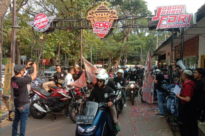 Ribuan Bikers Tumpah Ruah Di Saparua Park, UMKM Bergembira