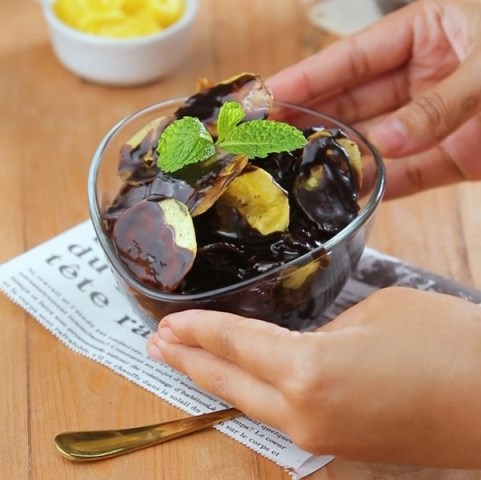 Keripik Pisang dengan Cokelat yang Lumer