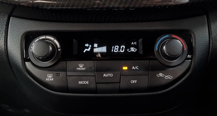 Ini Trik Supaya Enggak Gerah Ketika Baru Masuk Mobil