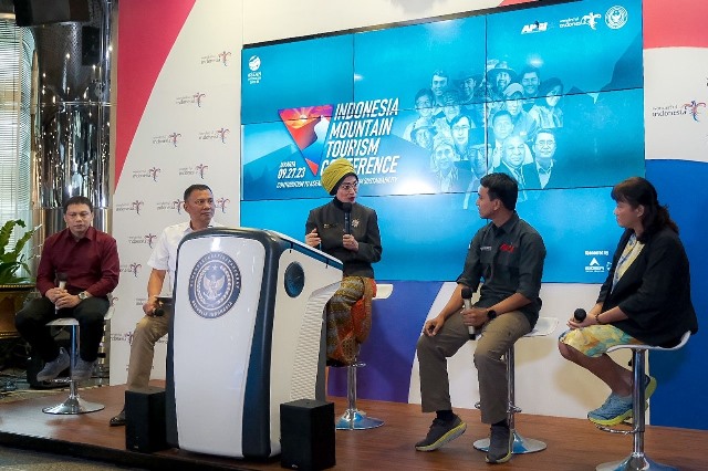 Jelang peringatan Hari Pariwisata Dunia, Kemenparekraf dukung pelaksanaan 1st Indonesia Mountain Tourism Conference (IMTC). (Foto: Dok. Birkom Kemenparekraf)