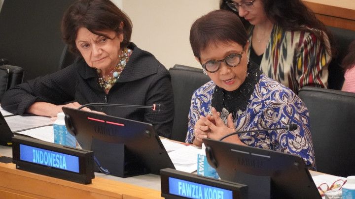 Menlu RI Tekankan Pentingnya Kemanusiaan dalam Solidaritas Afghanistan