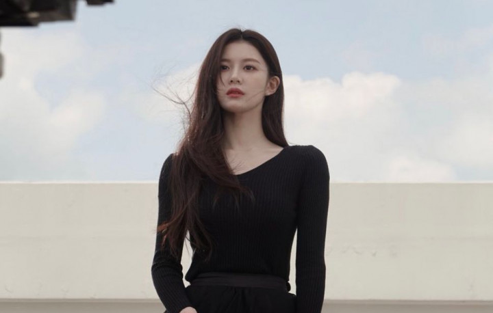 Go Yoon Jung Dikonfirmasi akan Jadi Residen Obgyn di Spin-Off 'Hospital Playlist'