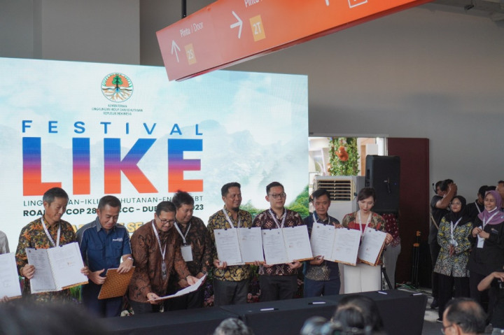 Marak Impor, Emiten HALO Gaet KLHK Pasok Bahan Baku Sarung Tangan Lateks