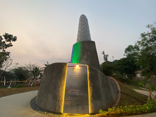 Fakultas Desain UPH Adopsi Teknologi AR, Bangun Monumen Memorial Relawan Covid-19