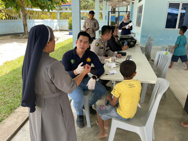 Polri Gelar Bakti Kesehatan bagi Warga Rempang Kepri