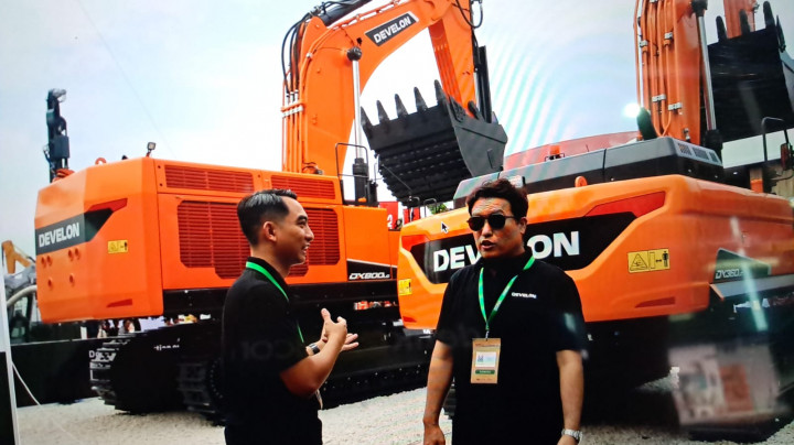 Armada Alat Berat Hyundai Kini Pakai Nama Baru