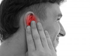 Penyebab Telinga Berdenging Sebelah Kiri Secara Medis dan Menurut Mitos