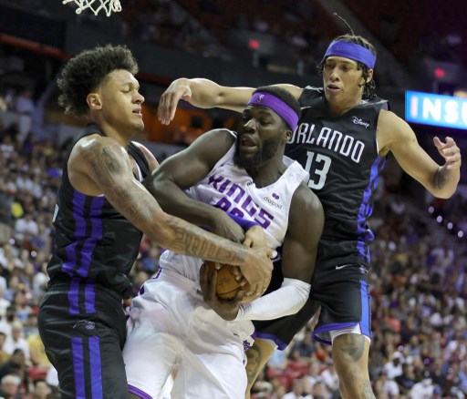 Boston Celtics Rekrut Neemias Queta dari Sacramento Kings