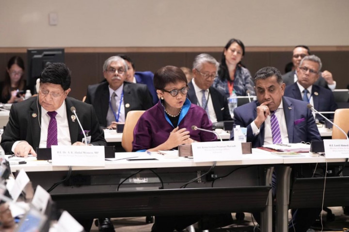 Menlu Retno Ingatkan Dunia Agar Rohingya Tidak Dilupakan