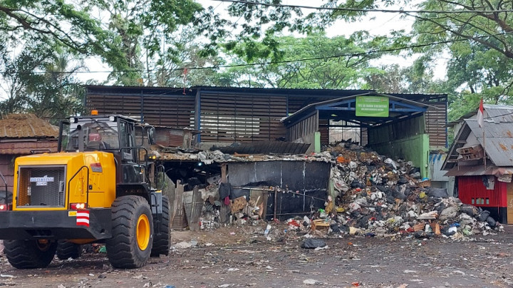 Sampah di 70 TPS Kota Bandung <i>Overload</i>