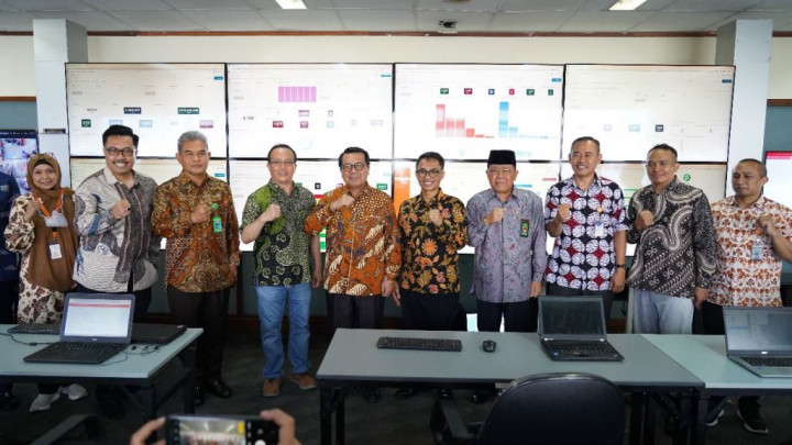 Tangani Logistik Pemilu 2024, Pos Indonesia Siapkan <i>War Room</i> dan <i>Dashboard</i> Pantau Distribusi hingga Daerah 3T