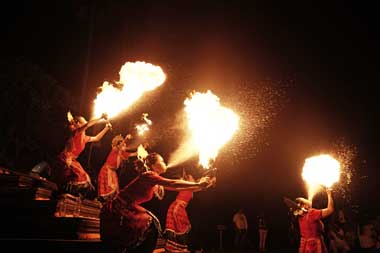 Mengenal Tarian Api Berusia Ratusan Tahun dari Sulawesi Selatan, Terinspirasi Nabi Ibrahim