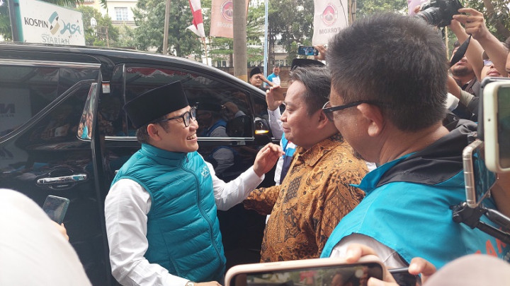 Cak Imin Sambangi Relawan Anies Baswedan