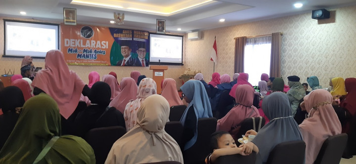 Mak-Mak se-Solo Raya Deklarasi Dukung Pasangan AMIN