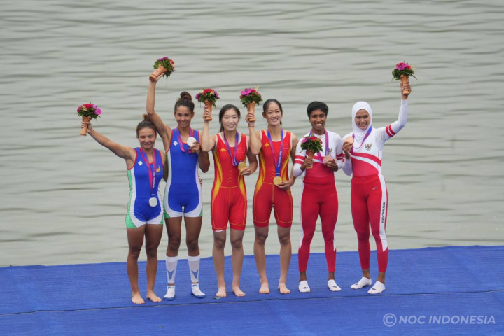 Tim Rowing Indonesia Sumbangkan Medali Asian Games Pertama