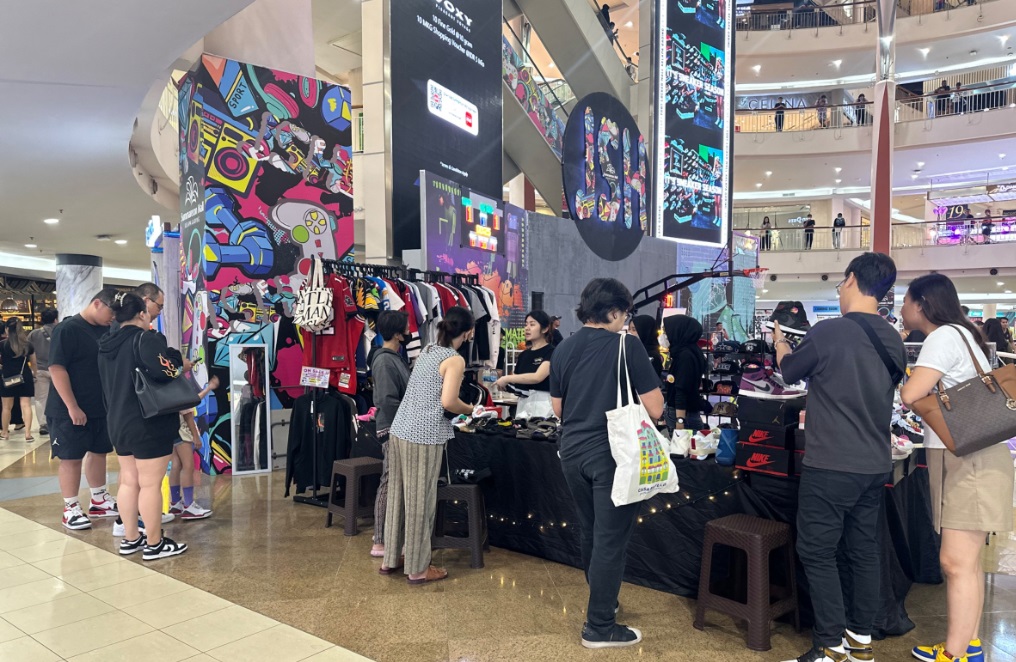 Pesta sneakers tahunannya yang dinanti-nantikan, membawa perasaan 