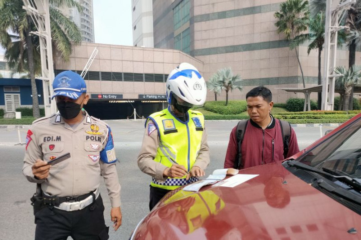 Warga Jakarta Siap-Siap, Tilang Emisi Bakal Diterapkan Lagi Oktober
